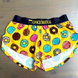 Chicknlegs running shorts